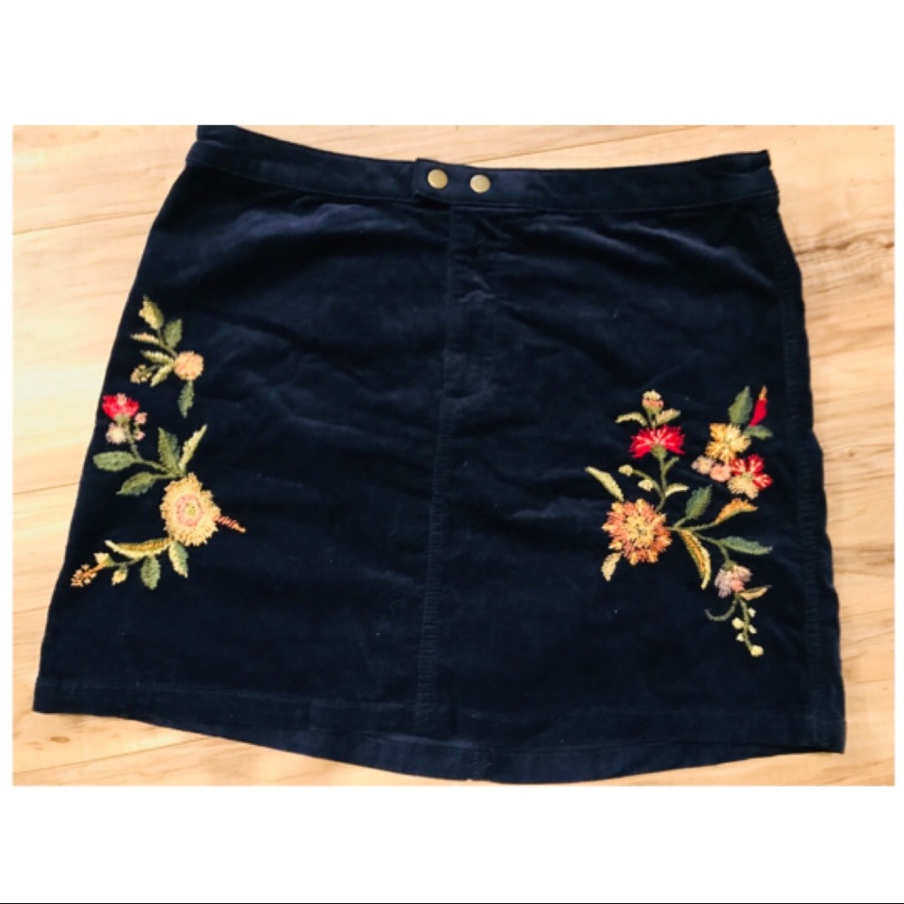 Cute corduroy skirt!